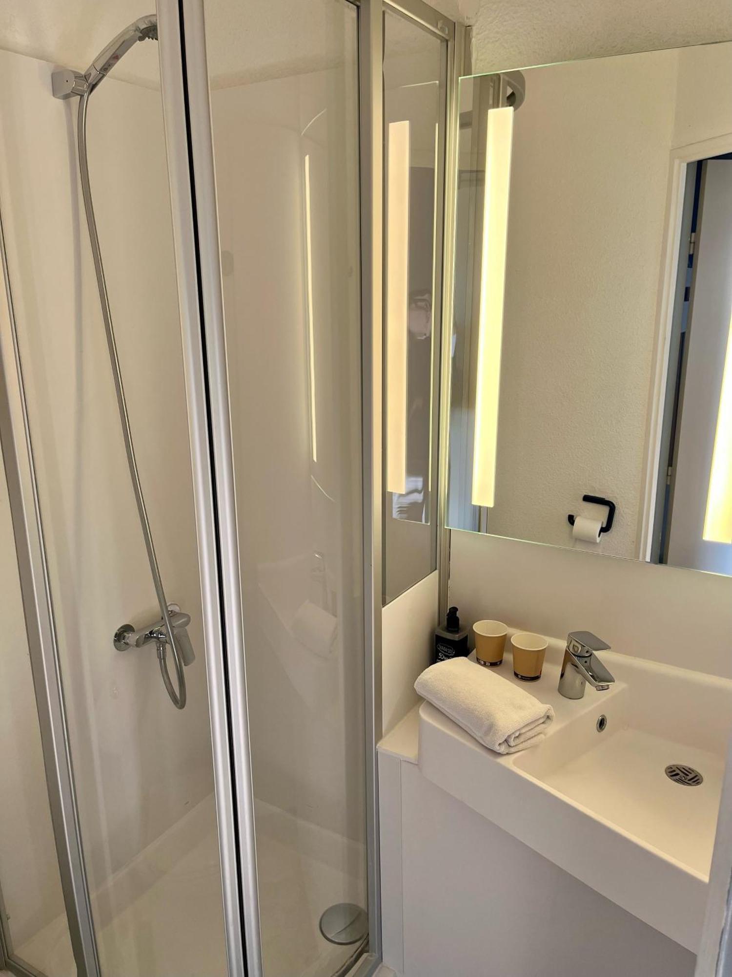 ibis budget Arles Sud Fourchon Exterior foto