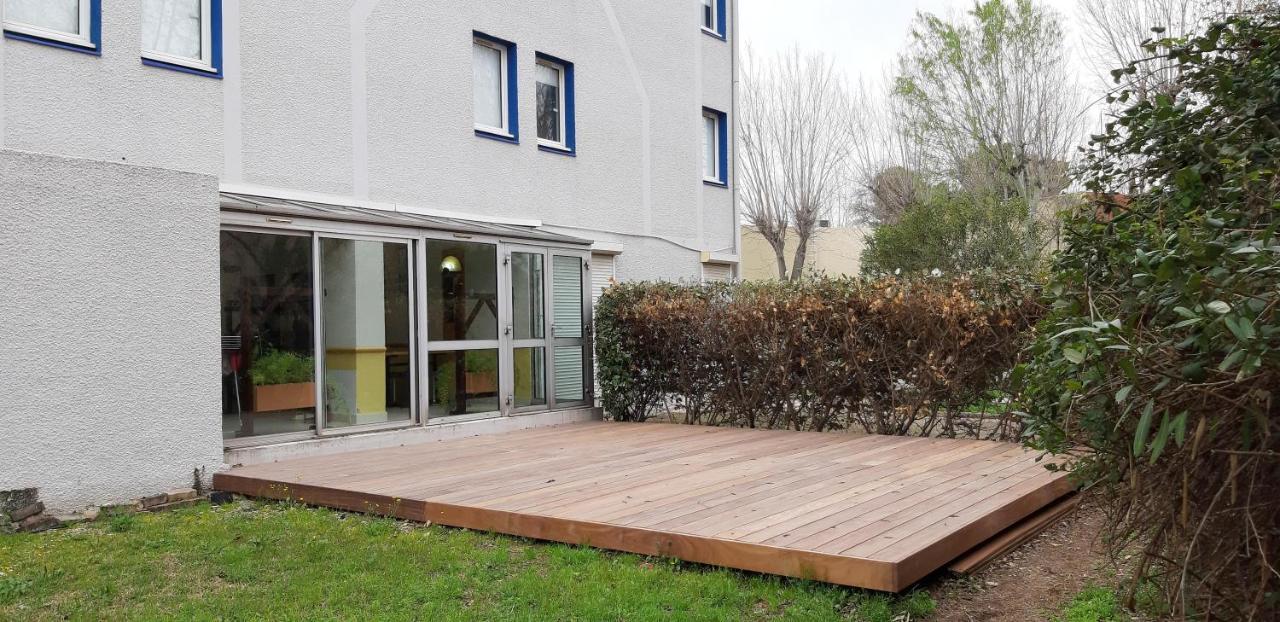 ibis budget Arles Sud Fourchon Exterior foto